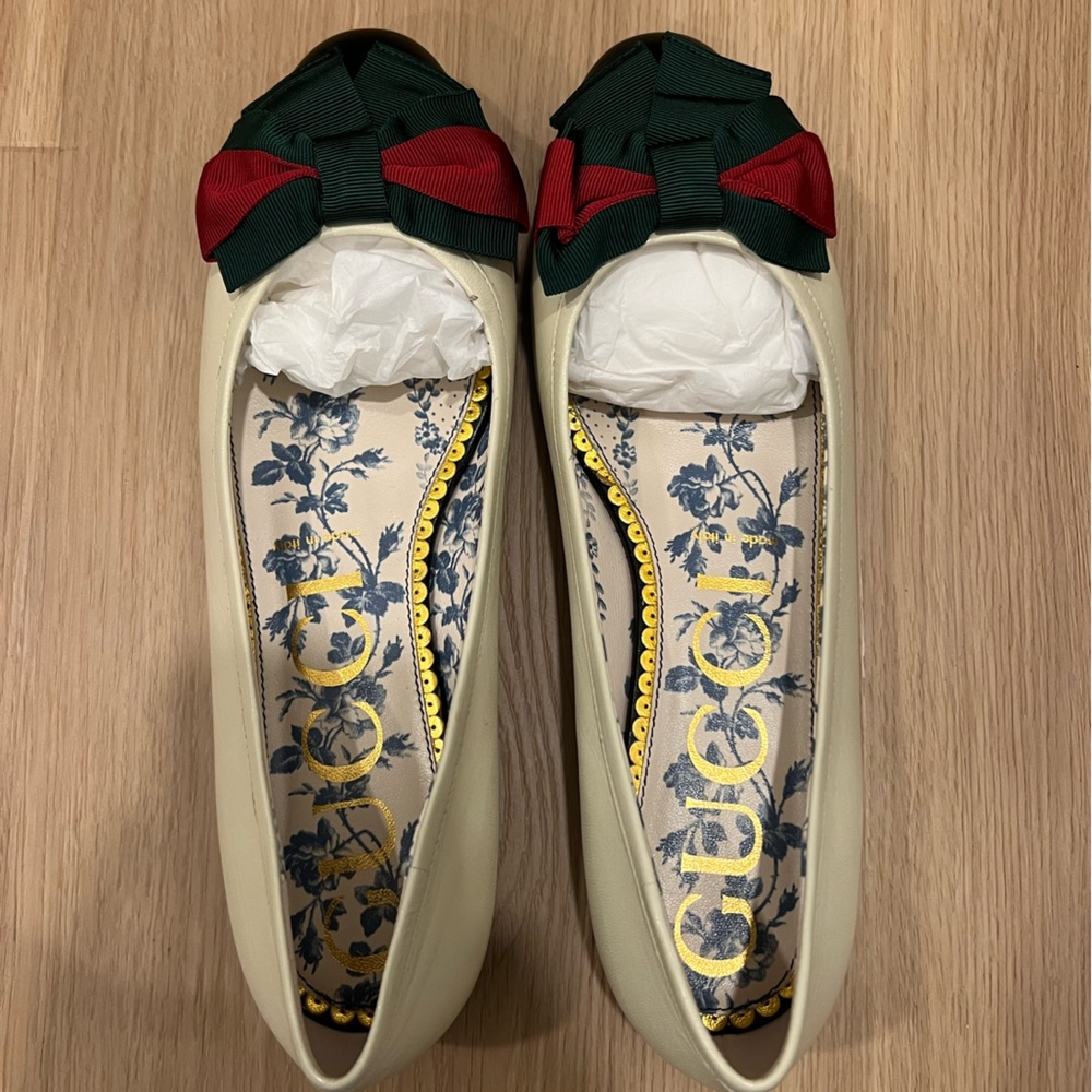 Gucci Leather Flats - Picture 3 of 7